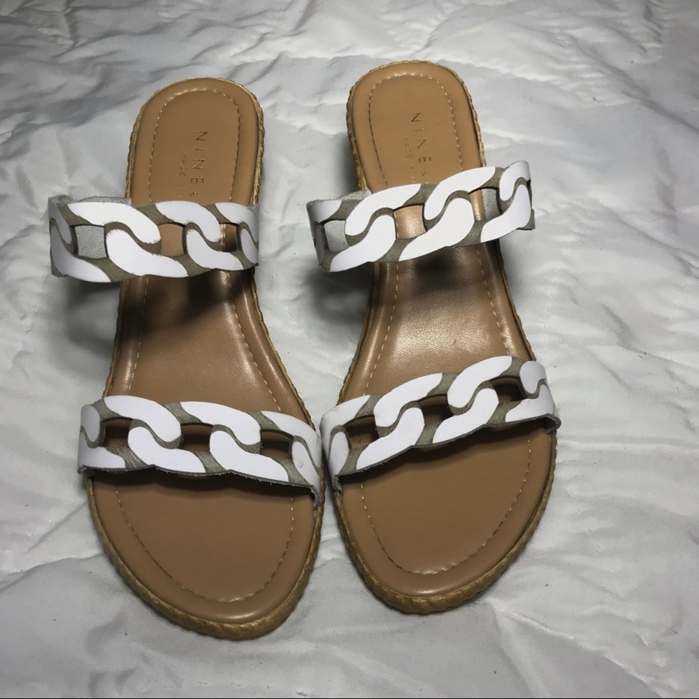 Nine & Co. two strap white wedge sandals size 8